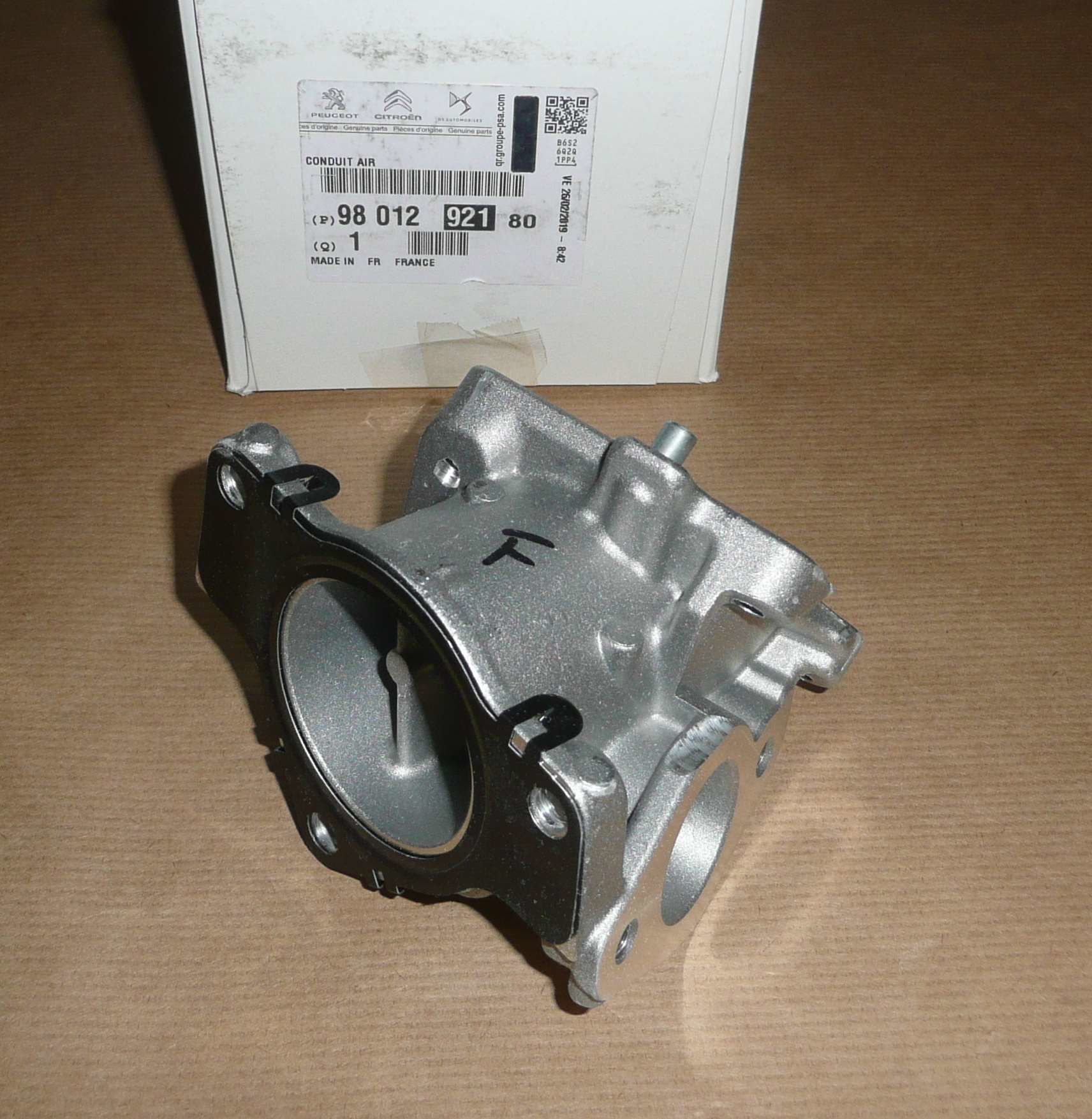 CITROEN JUMPY 2.0 HDİ DW10FC GAZ KELEBEK BAĞLANTI AYAĞI 9801292180