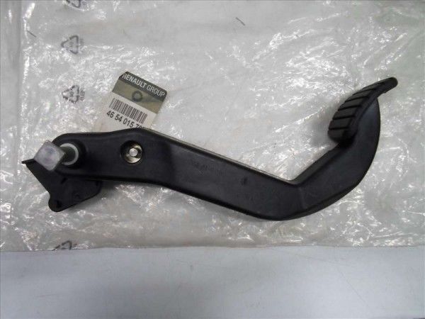 RENAULT MASTER 3 DEBRİYAJ PEDALI 465401570R MAİS