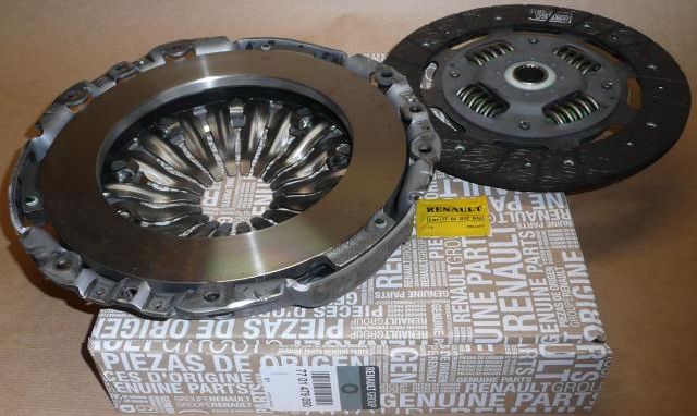 TRAFİC 2 2.00 DCİ DEBRİYAJ SETİ 8201516550 7701478080